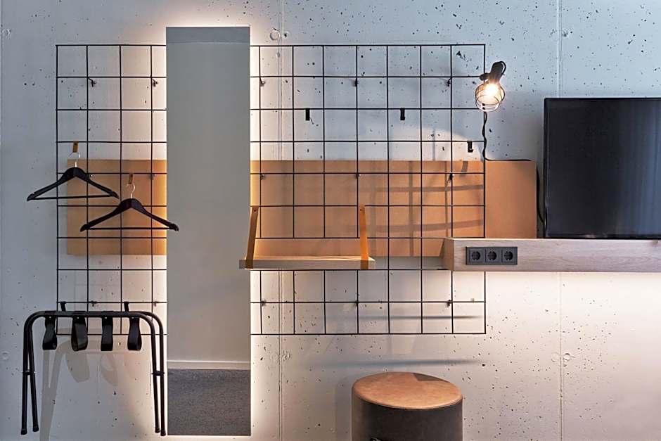 Moxy by Marriott Frankfurt City Center