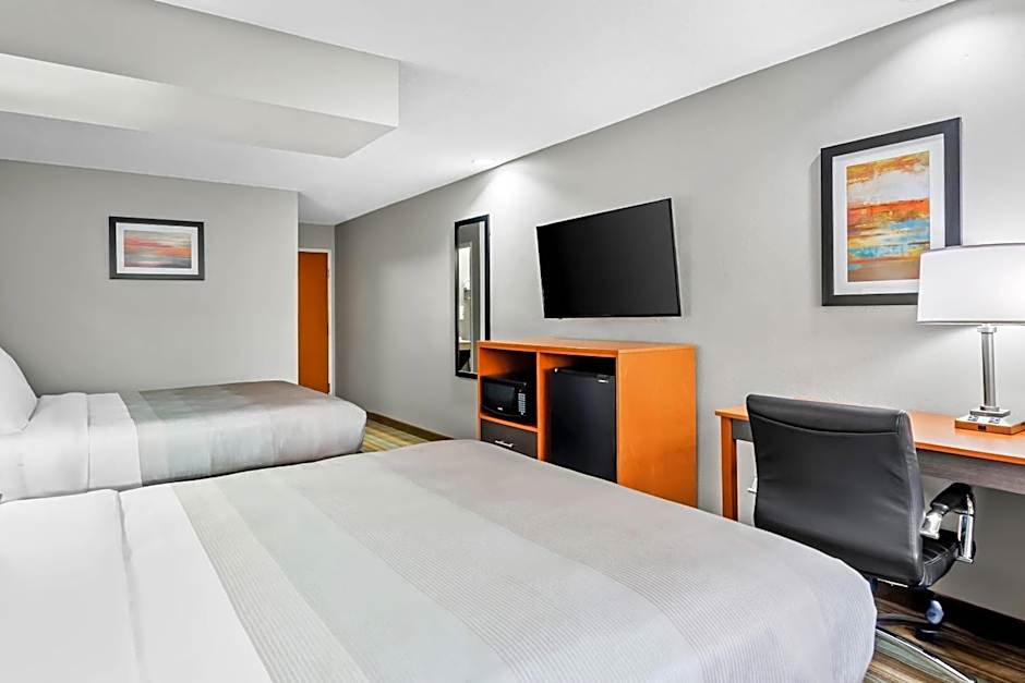 Quality Inn & Suites I-81 Exit 7