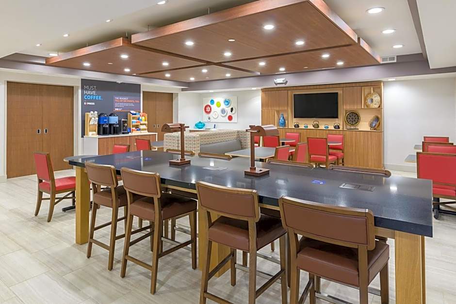 Holiday Inn Express Southington By IHG