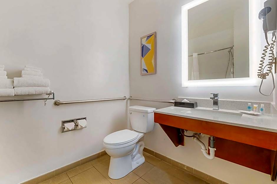 Comfort Suites Keeneland