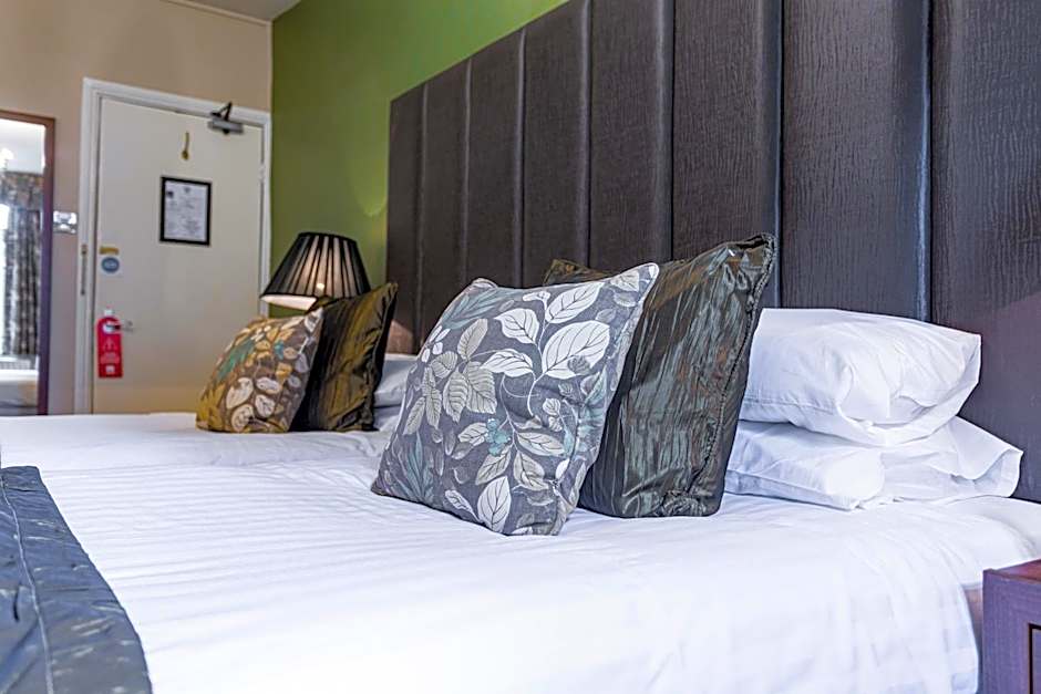 The Royal Oak Hotel