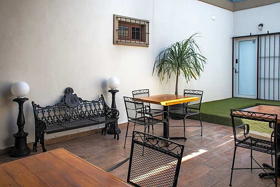 Hoteles ANTIGUA - SANTA LUCIA MTY