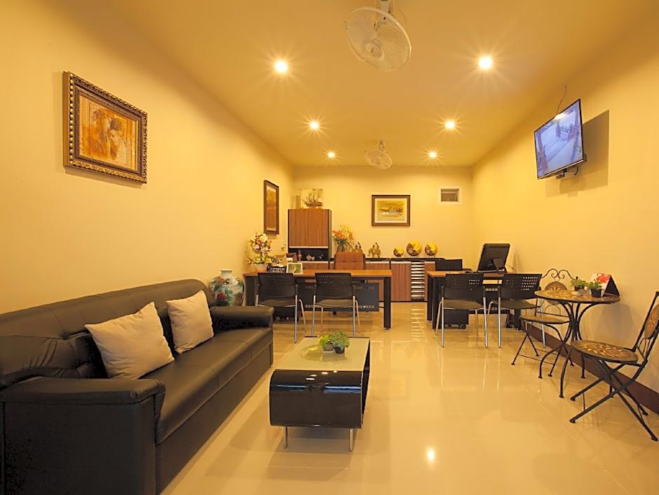 Chiangkham Grand Villa