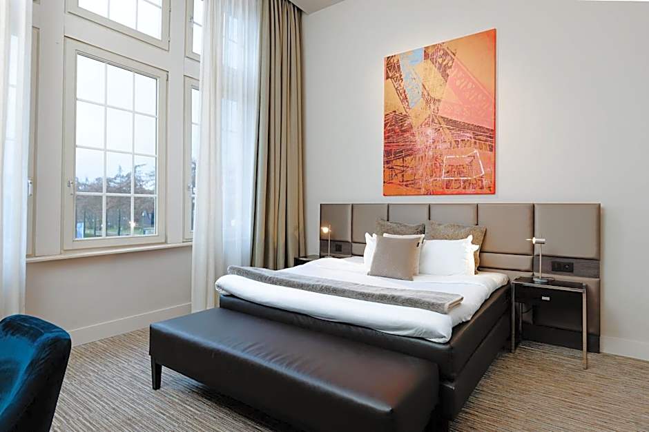 Terhills Hotel