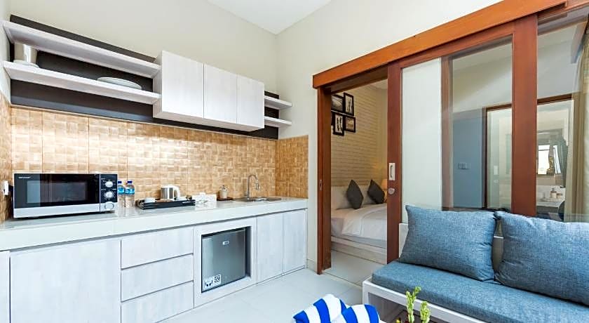 Paisa Seminyak Living