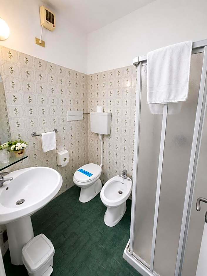 Athos Hotel