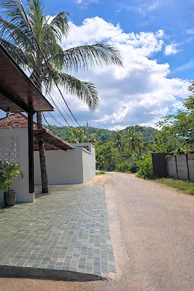 Nomada Villas - Giant Pool - Private Kitchen - Free Gym Access - Up to 40Mbps WiFi