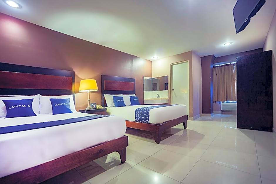 CAPITAL OHotel Diro