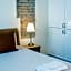 CATHEDRAL Old Town Suites