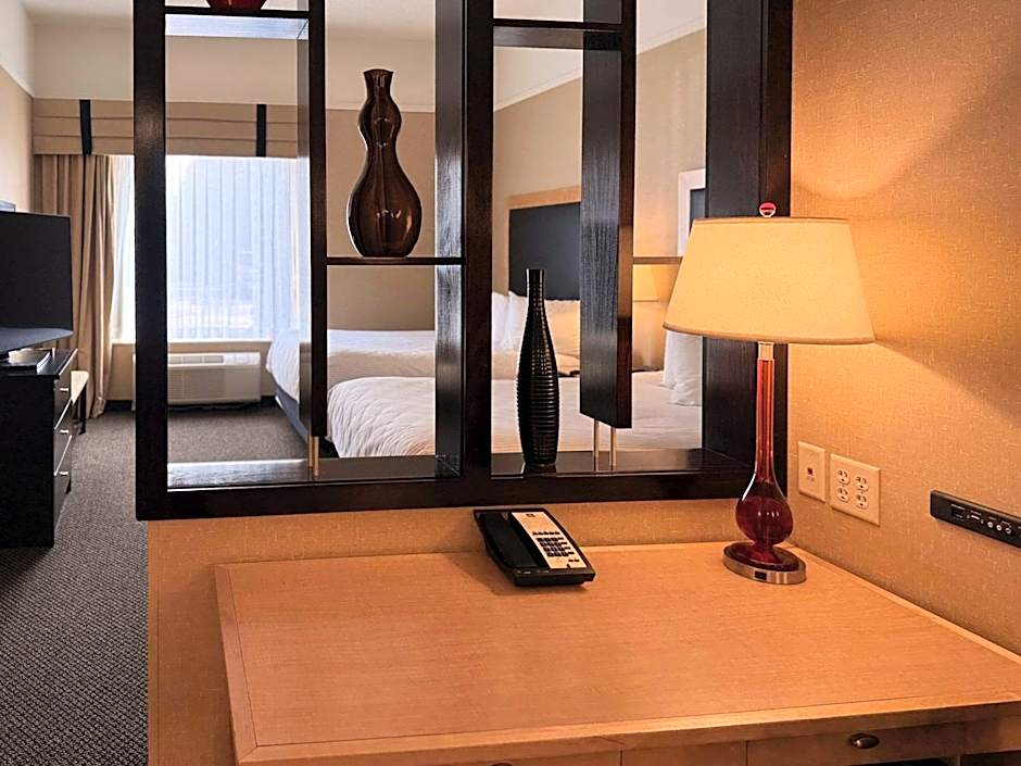 Cambria Hotel Traverse City