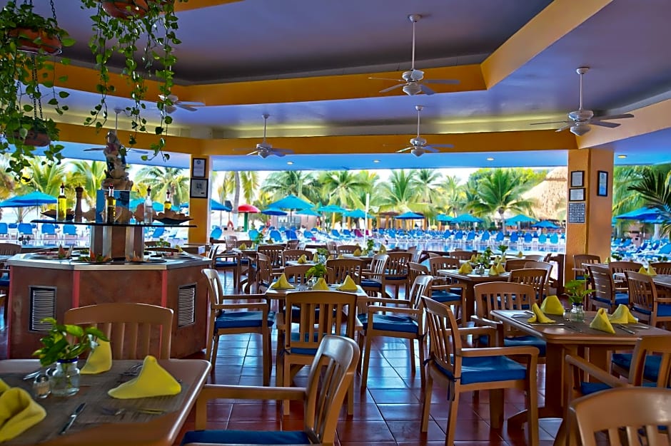 Barcelo Ixtapa - All Inclusive