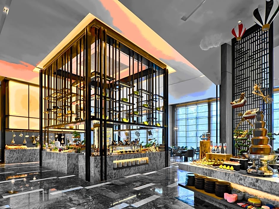 Crowne Plaza Wuxi Lake View, an IHG Hotel