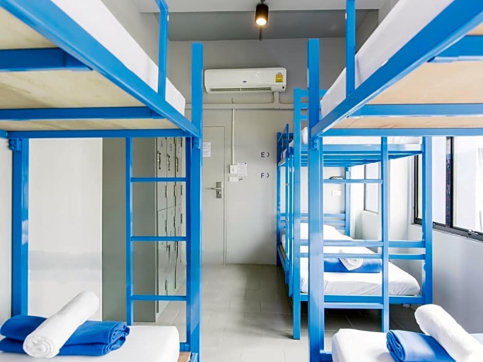 Loftel Station Hostel