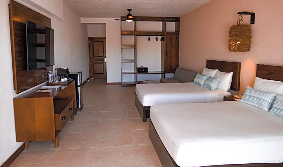 The Mint Resort Isla Mujeres