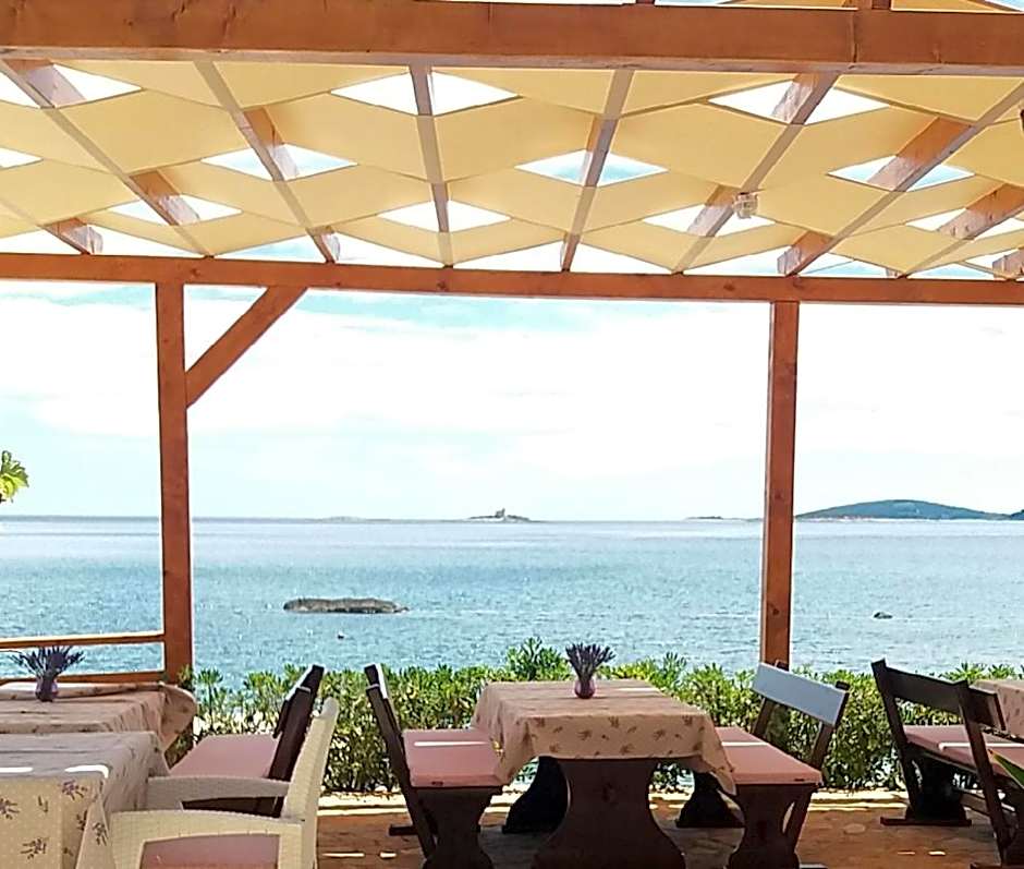 Lavanda Mobile Homes & Villas