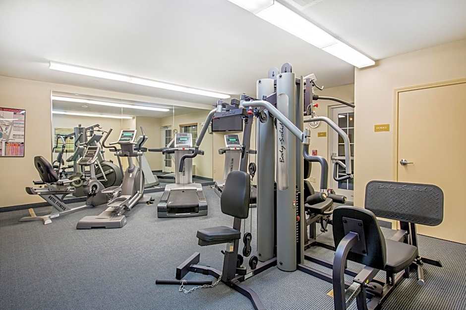 Candlewood Suites Pittsburgh-Cranberry By IHG
