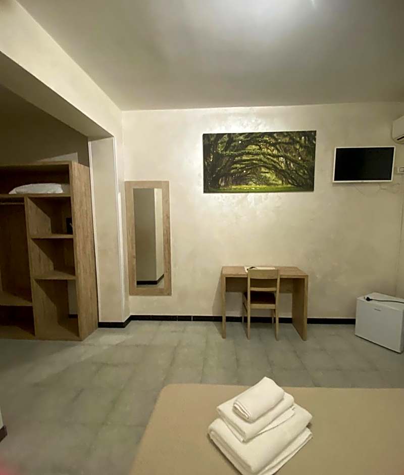 HOTEL CRISTALLO PAESTUM
