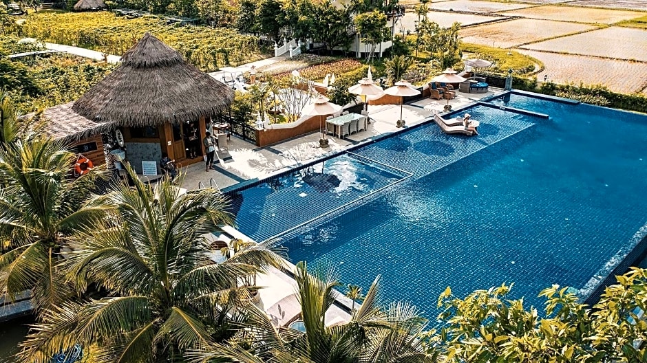 Phusanfah Resort (SHA Extra Plus)