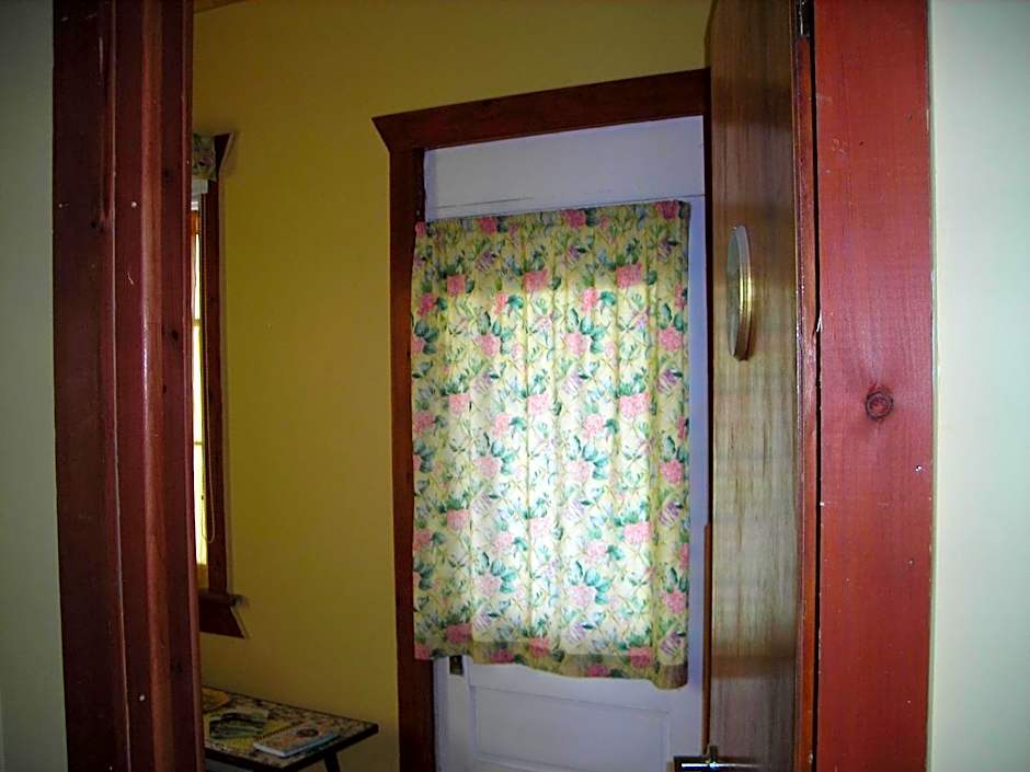 Gîte des Hauteurs et Café de la place