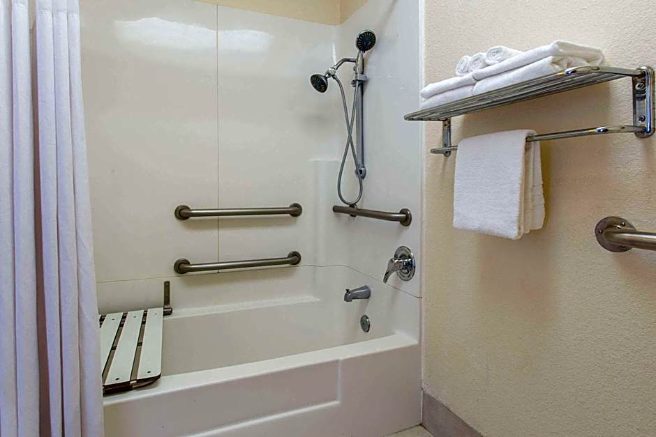 Days Inn by Wyndham Modesto