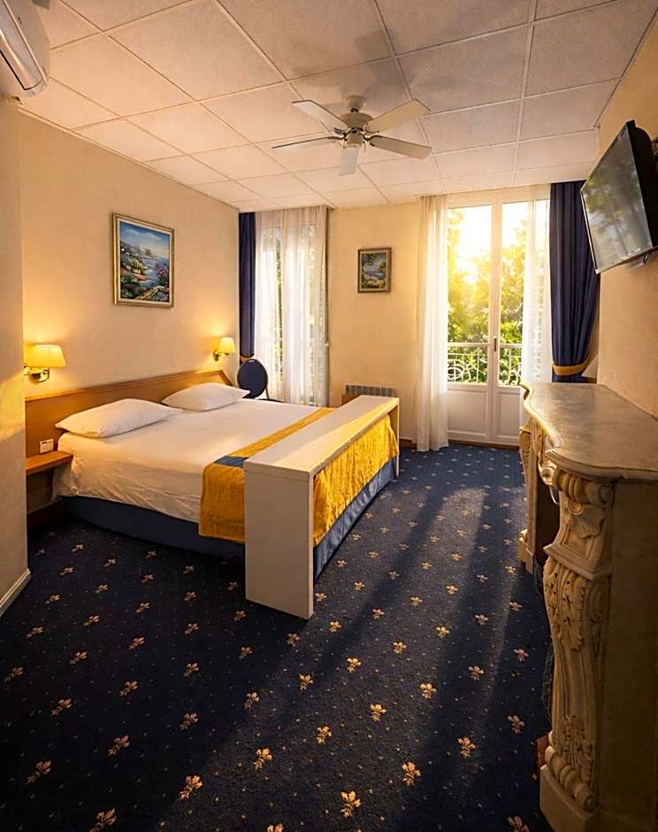 Hotel Foch