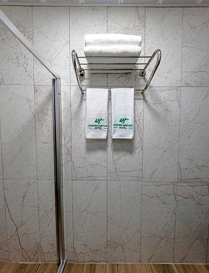 Lenora Airport Hotel