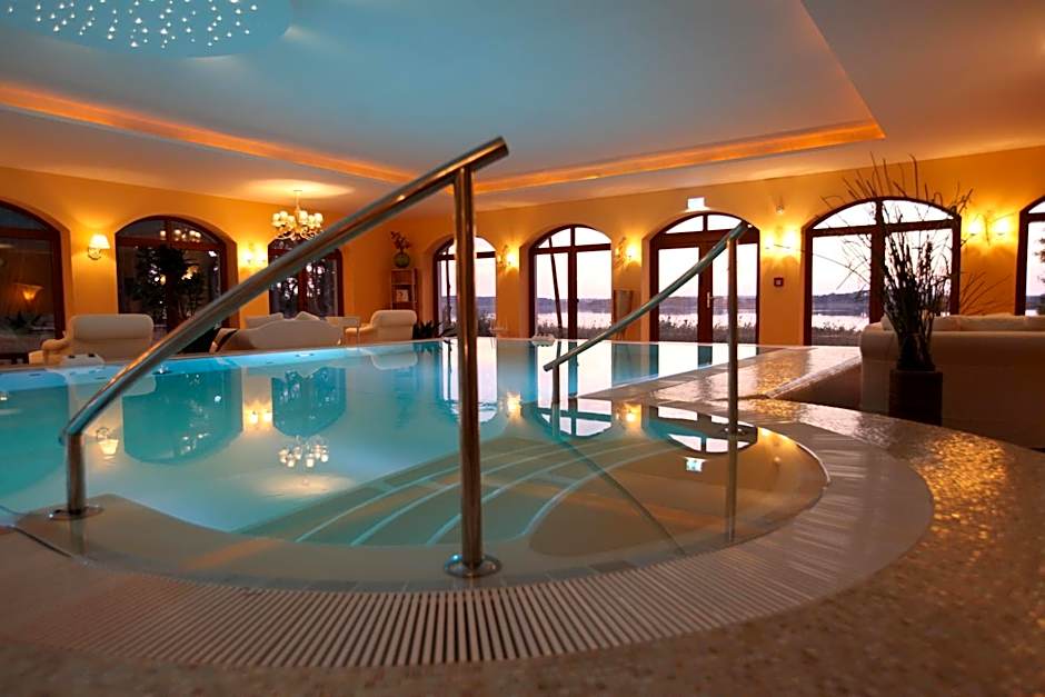 Panorama Hotel am Oberuckersee