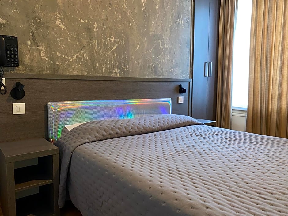 Aero Hotel
