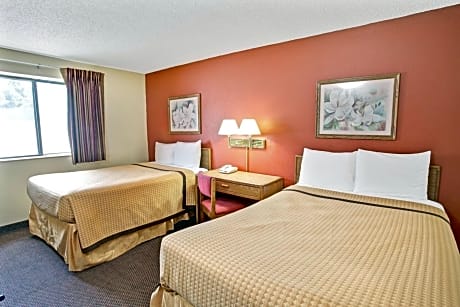 Double Room with Two Double Beds - Non-Smoking