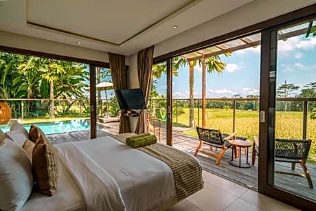 Five-Bedroom Royal Pool Villa Paddy View