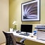 Candlewood Suites Bowling Green by IHG