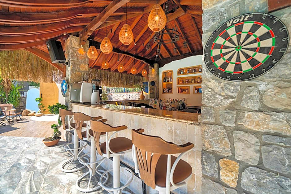 Ata Lagoon Beach Hotel