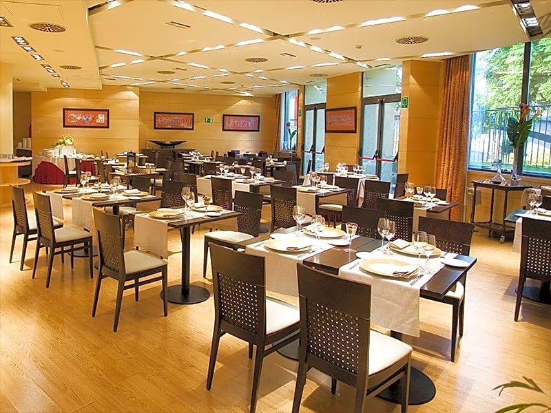 Ribera De Triana Hotel