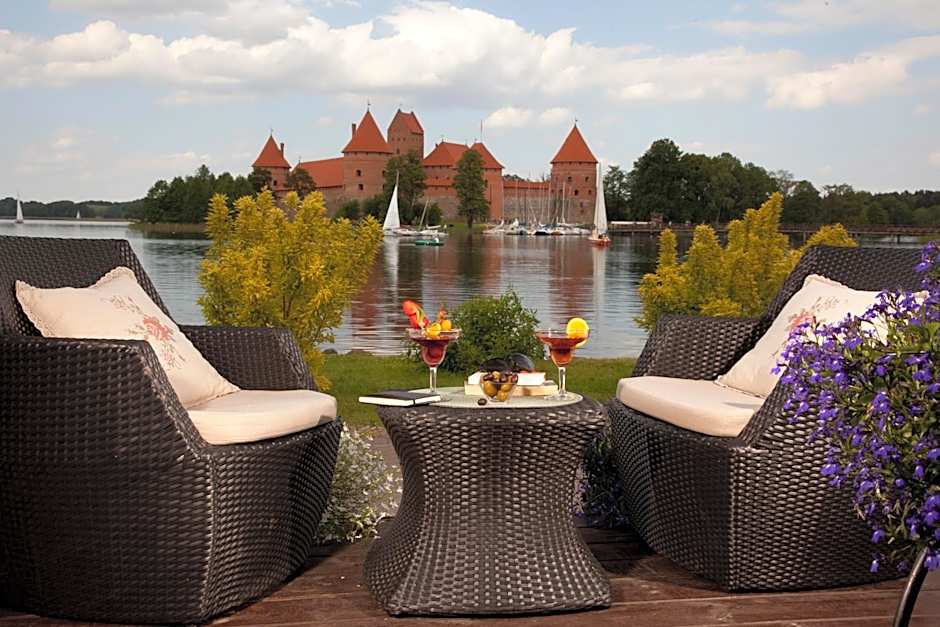 Apvalaus Stalo Klubas Gastro & SPA Hotel