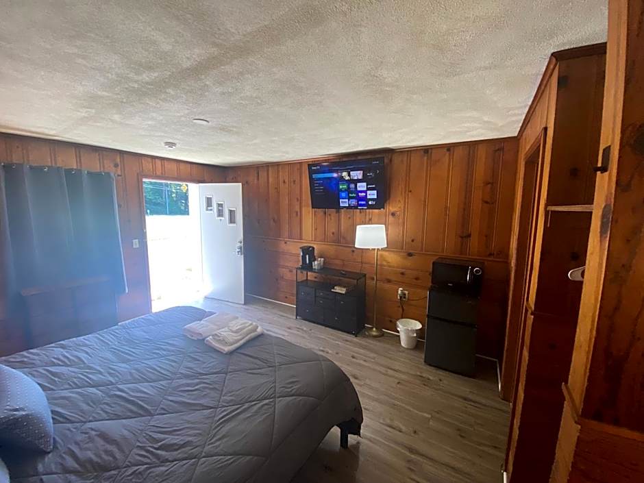 Heart of the Berkshires Motel