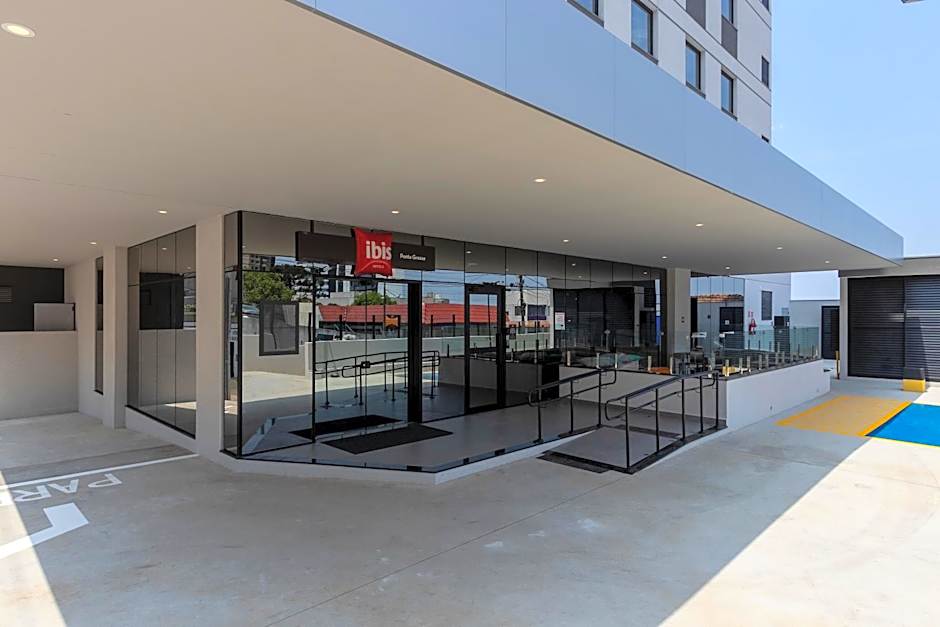 ibis Ponta Grossa