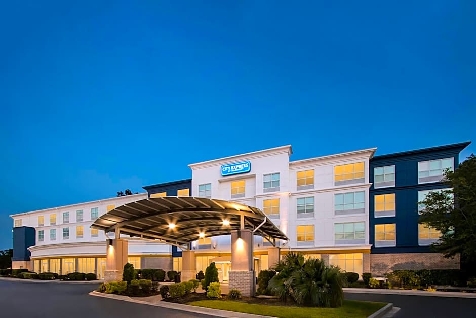 City Express by Marriott Pooler Savannah Airport