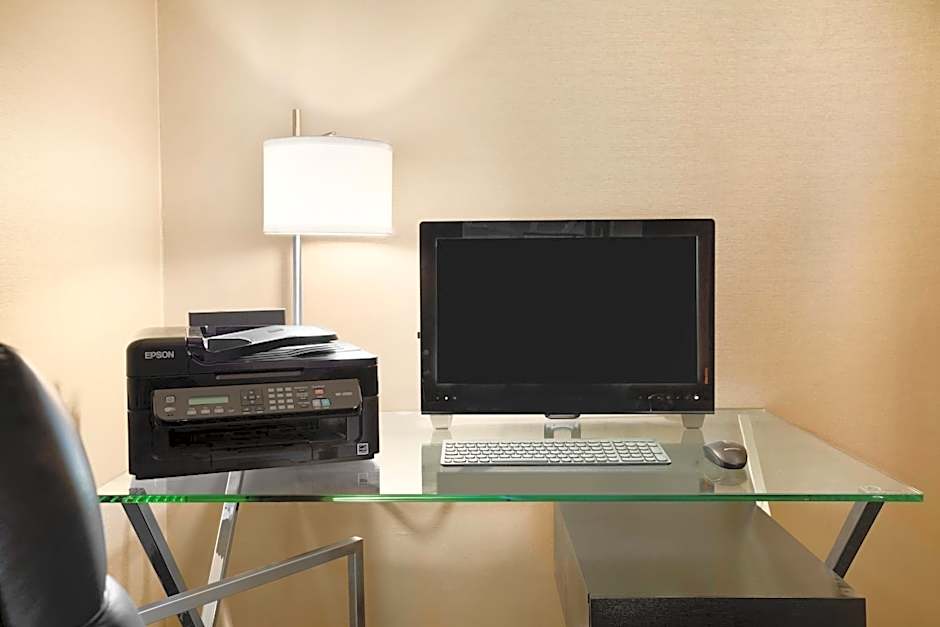 Days Inn by Wyndham Stouffville