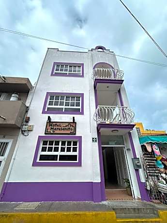 Hotel Marcianito