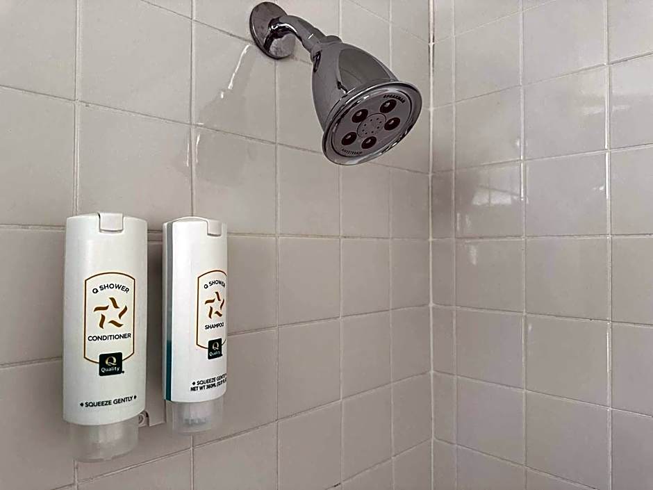 Quality Inn & Suites Everett