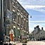 Tontine Hotel & Bar