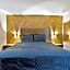Casa Blanca Hotel Brooklyn