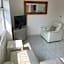 2 bed chalet Greatstone, New Romney sands holiday village 2mins from beach