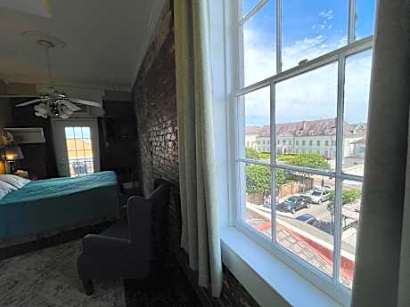 Queen Room with Balcony