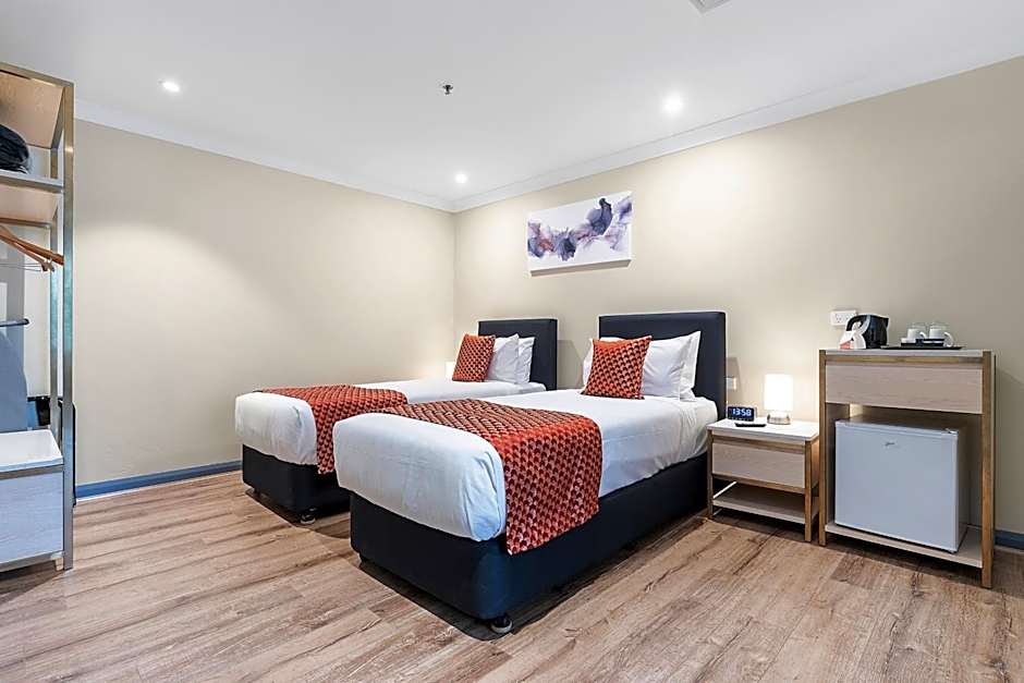 Breakfree on Broadway Sydney