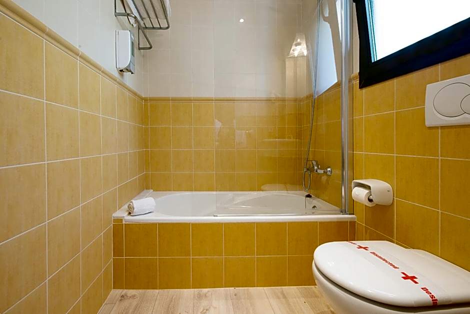 Hotel Playa Mondragó