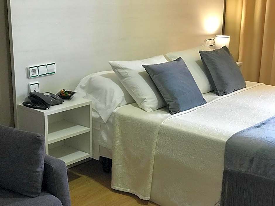 Hotel Nuevo Vichona Spa 3 estrellas Superior