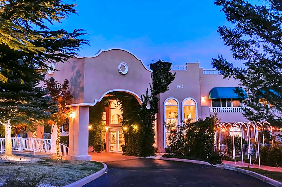 Forest Villas Hotel