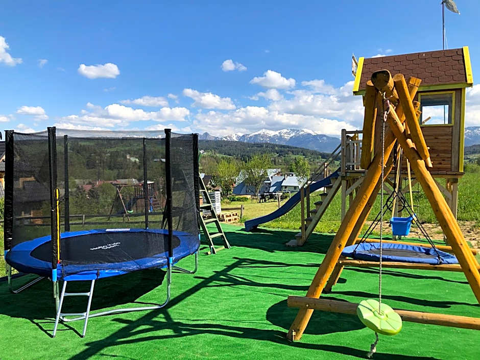 Osada Witów - dom „Dziewięćsił”