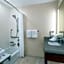 Candlewood Suites McPherson By IHG